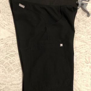 Figs Black Kade cargo scrub pants